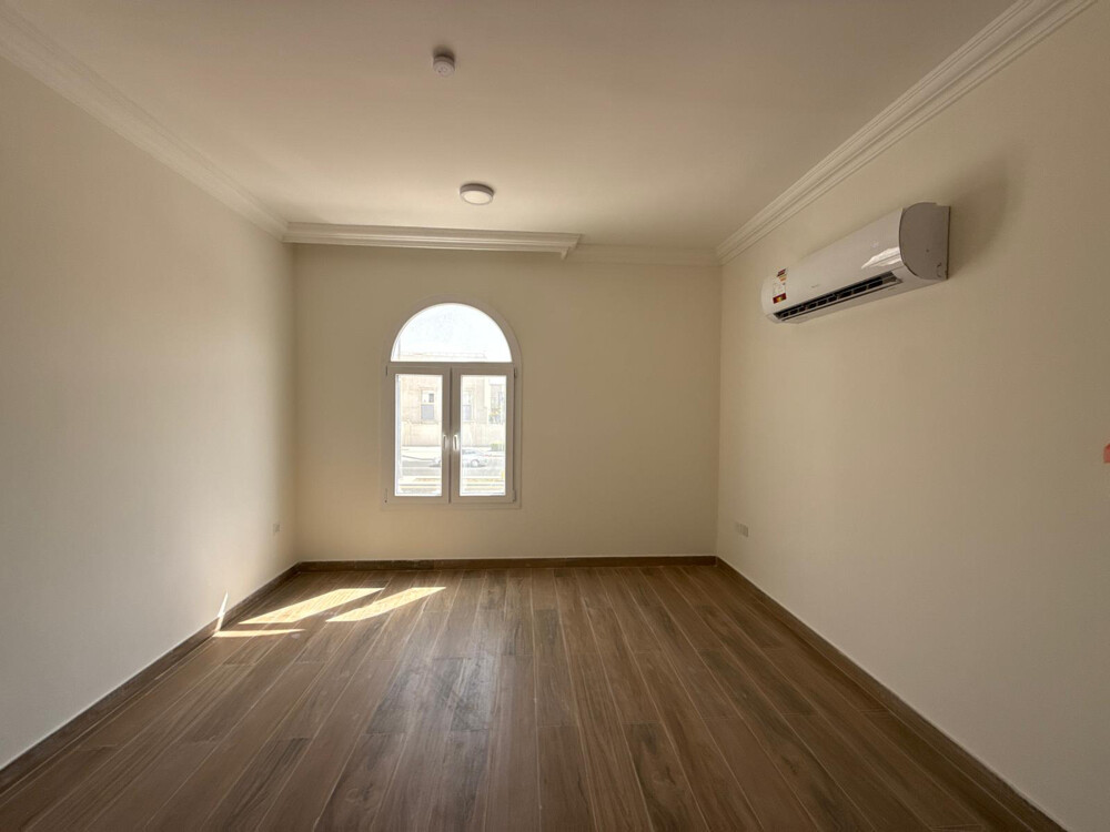 للايجار فلل في مريخ تشطيب راقي - 12