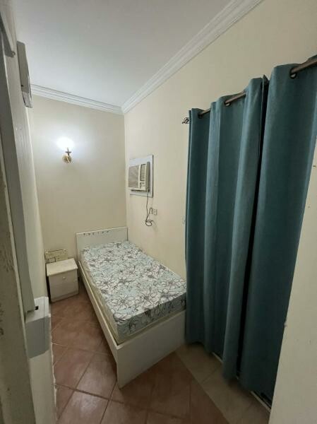 For Rent  Partition for Ladies - 1