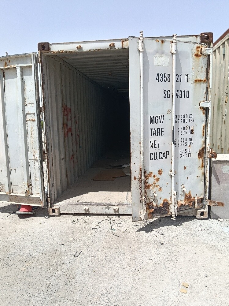 Four containers for sale - 5