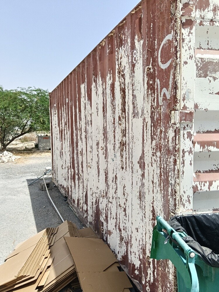 Four containers for sale - 14