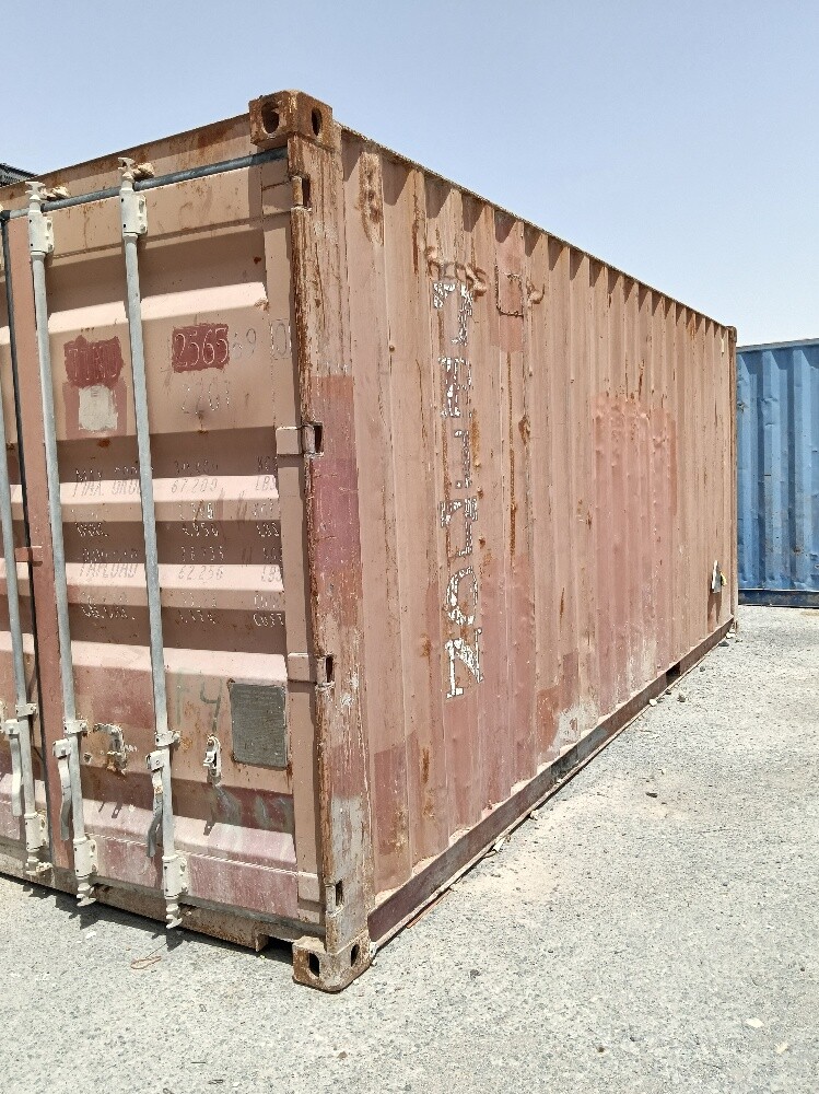 Four containers for sale - 11