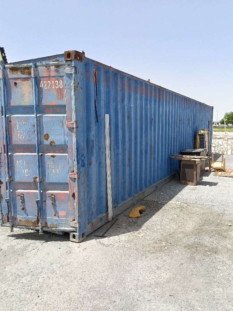 Four containers for sale - 3