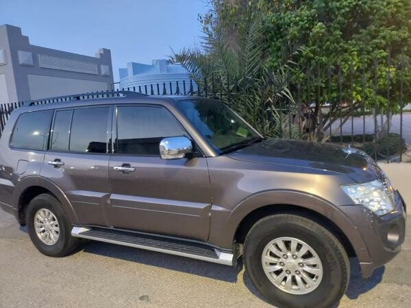 GLS PAJERO - 2