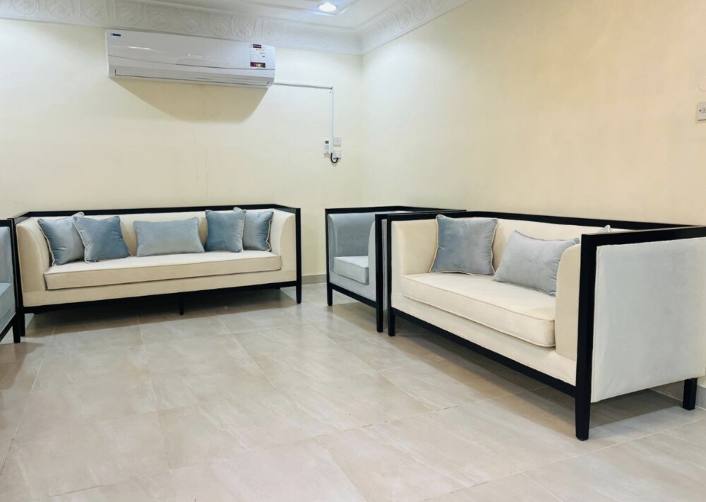 Luxury design sofa, curtains making - 1