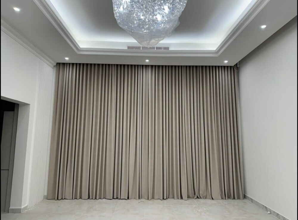 Luxury design sofa, curtains making - 24