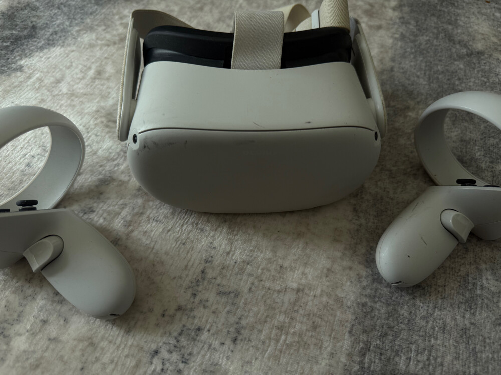 VR - 1