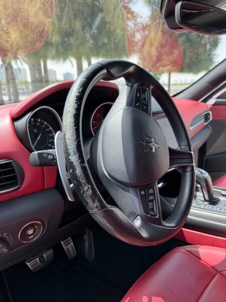 MASERATI LEVANTE GTS V8 - 11