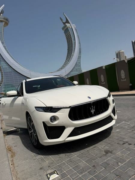 MASERATI LEVANTE GTS V8 - 4