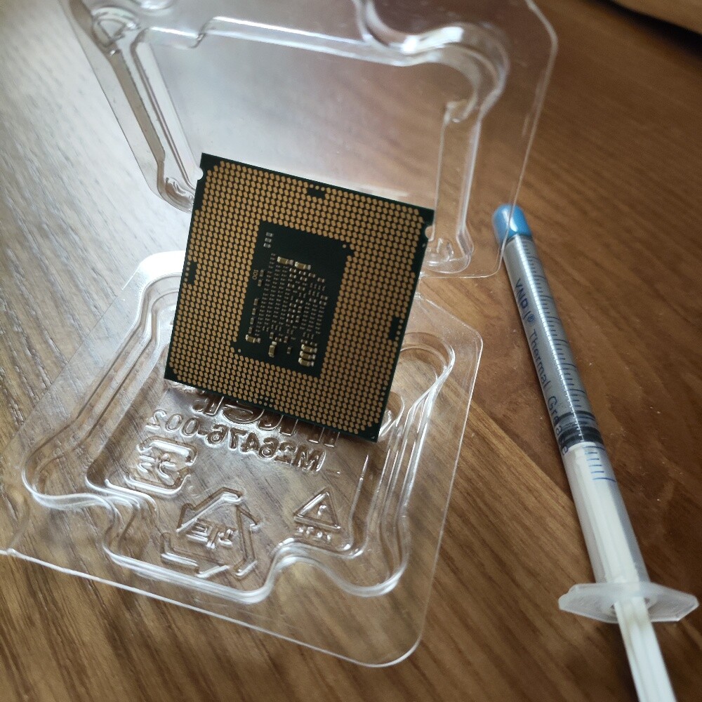 core i3 7100 and thermal paste - 2