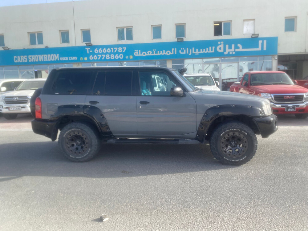 نيسان سفاري - 6
