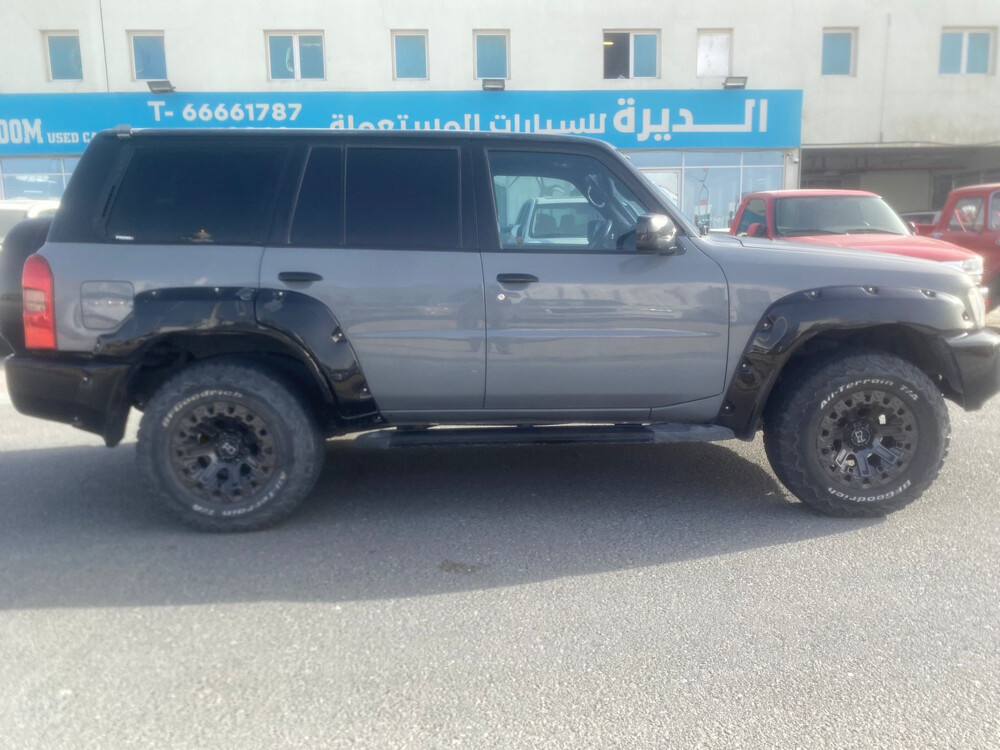 نيسان سفاري - 4