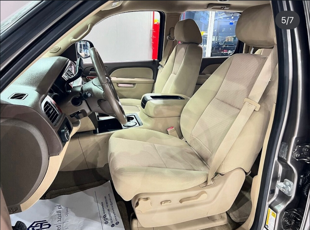 GMC YUKON XL - 7