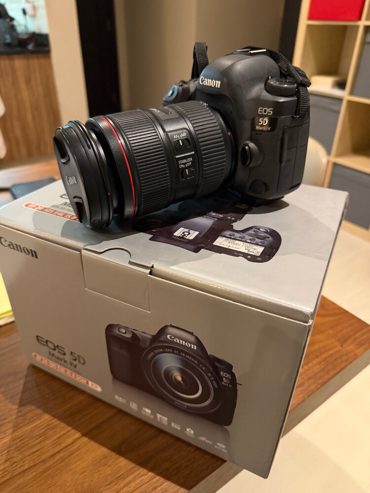 canon 5d mark iv - 1
