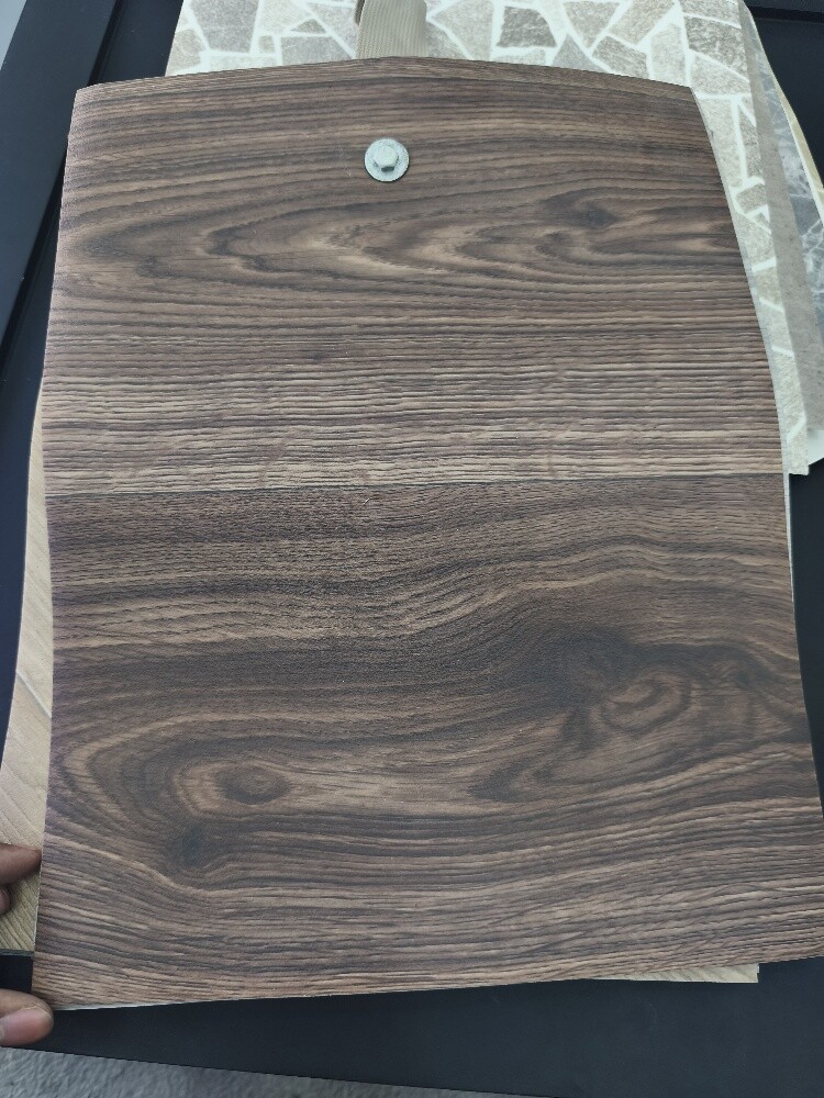 High-quality vinyl flooring. - 19