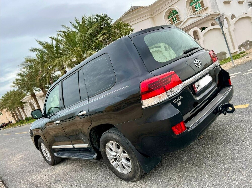 Toyota GXR V6 2016 4.0CC - 3