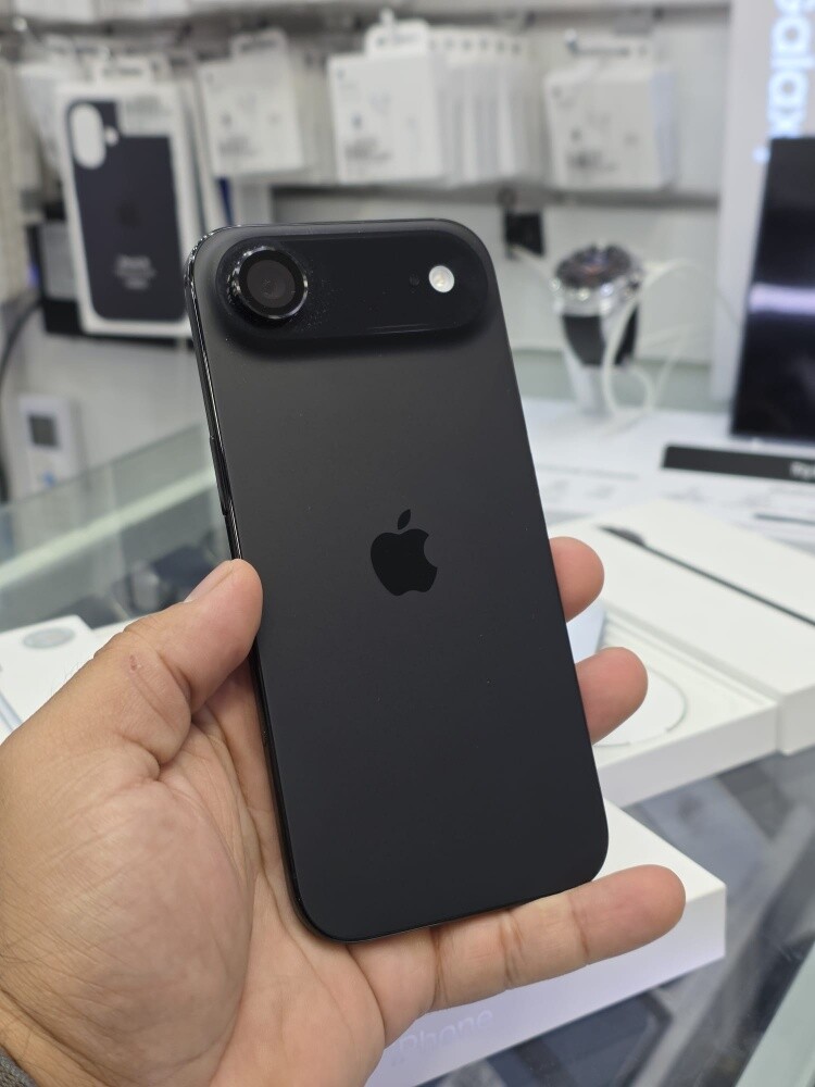 APPLE IPHONE 17 AIR 256GB USED - 1