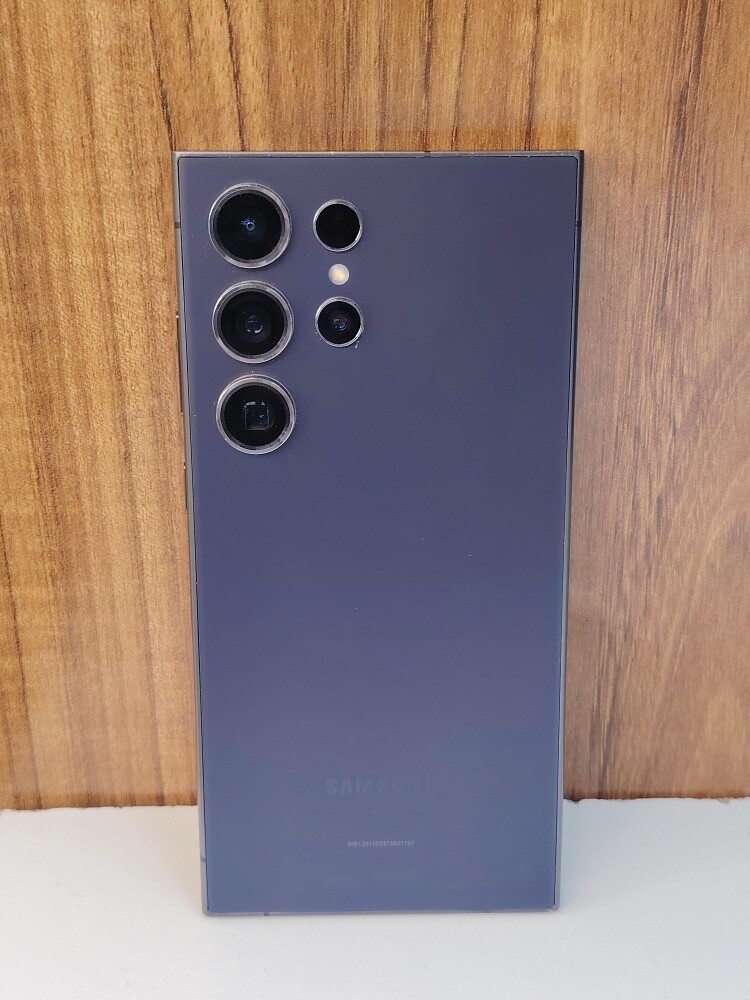 Samsung S24 Ultra 256GB 12GB Ram - 1