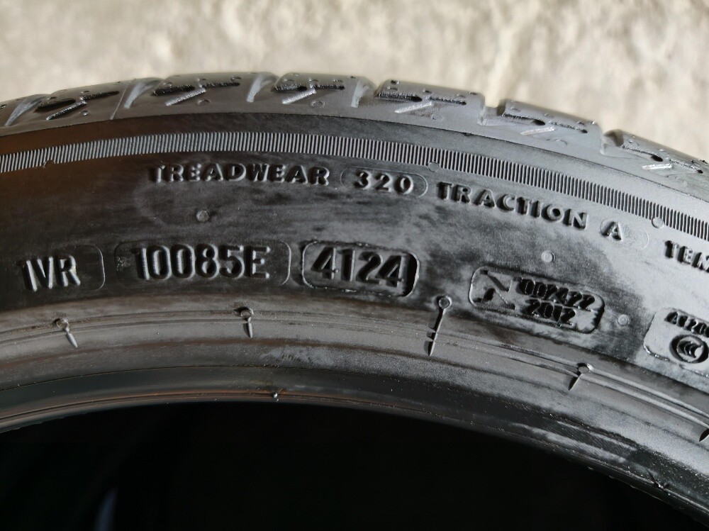 255/40/20 Bridgestone Tyre 2024 - 6