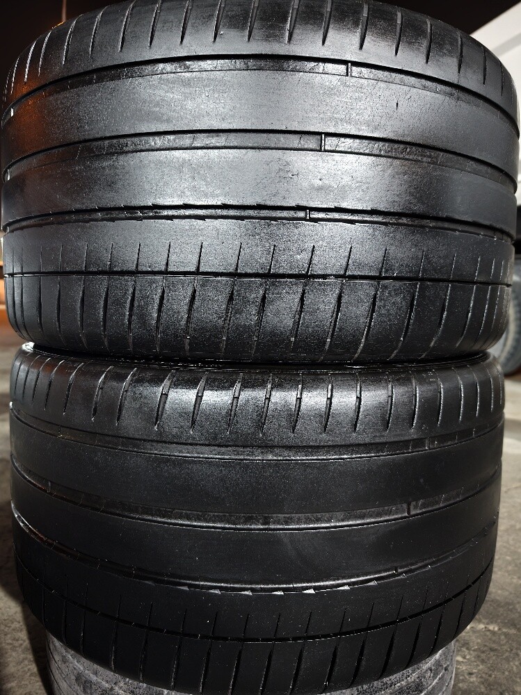 305/30/20 Michlin Tyre - 7