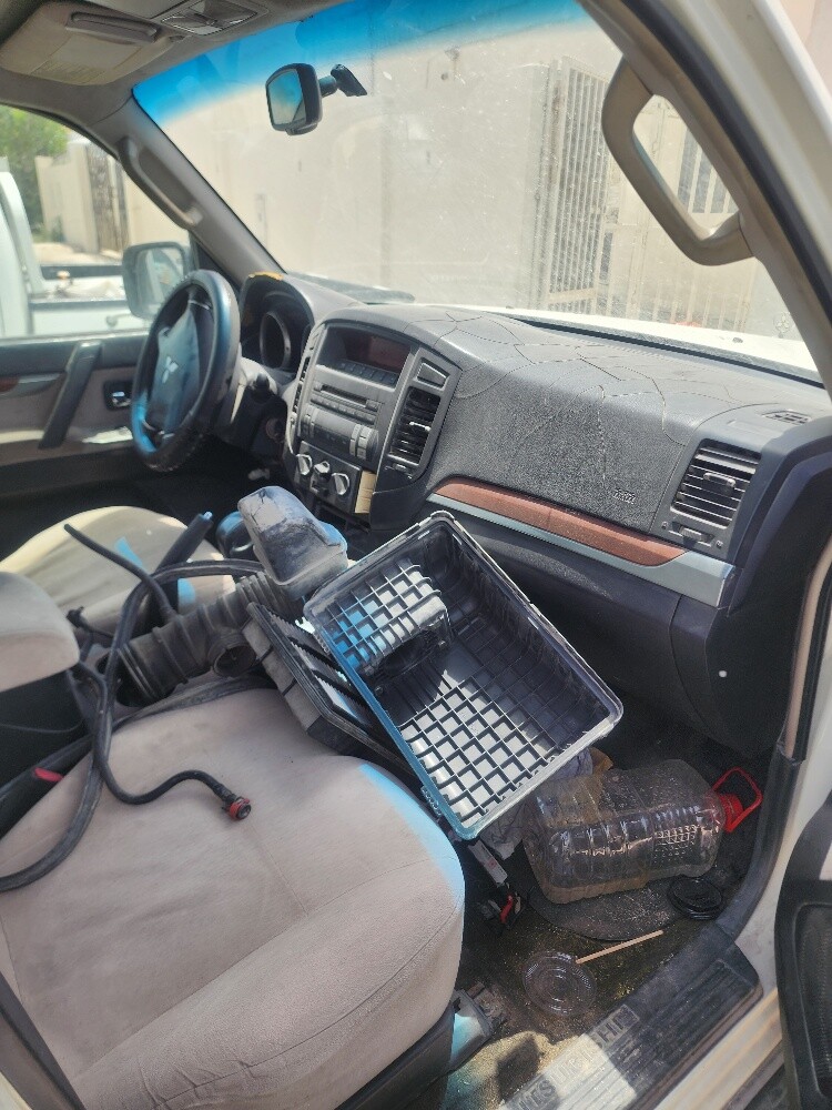 Mitsubishi pajero all parts - 2