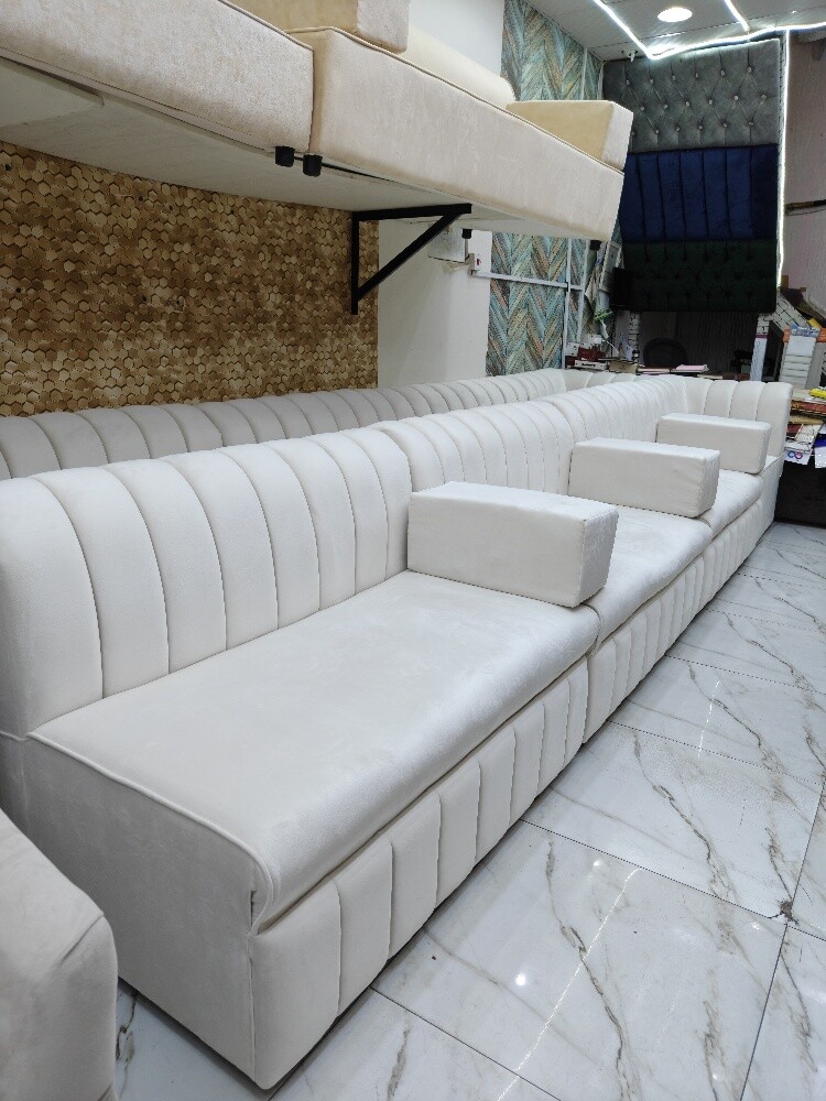 Ten Meters Majlis for sale - 1