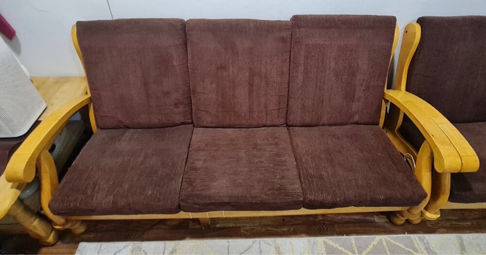 7 Seater Sofa with coffee Table - 3