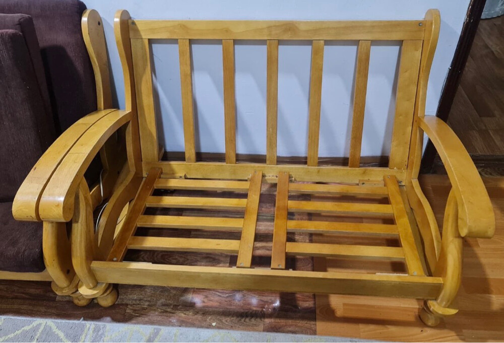 7 Seater Sofa with coffee Table - 2