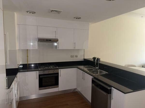 FURNISHED 1BHK BALCONY | BILLS INCL - 6