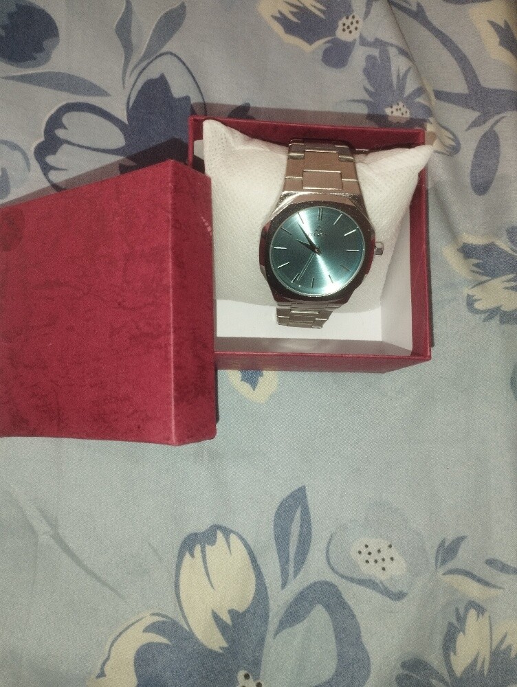 Mens hand watch - 2