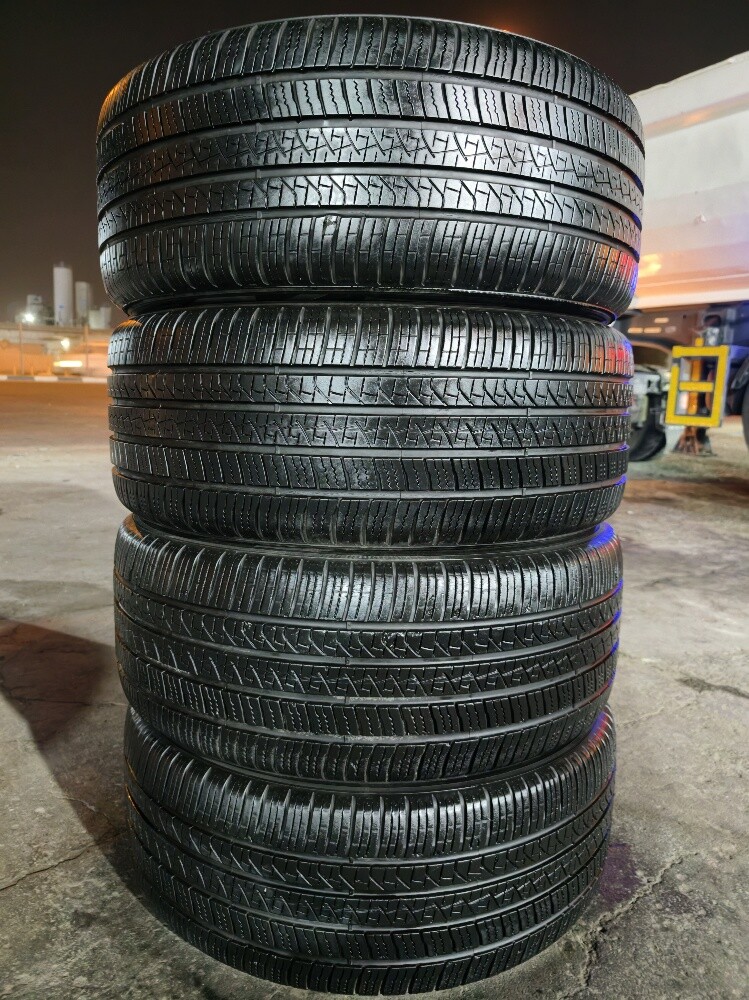 275/50/20 Pirelli Tyre - 1