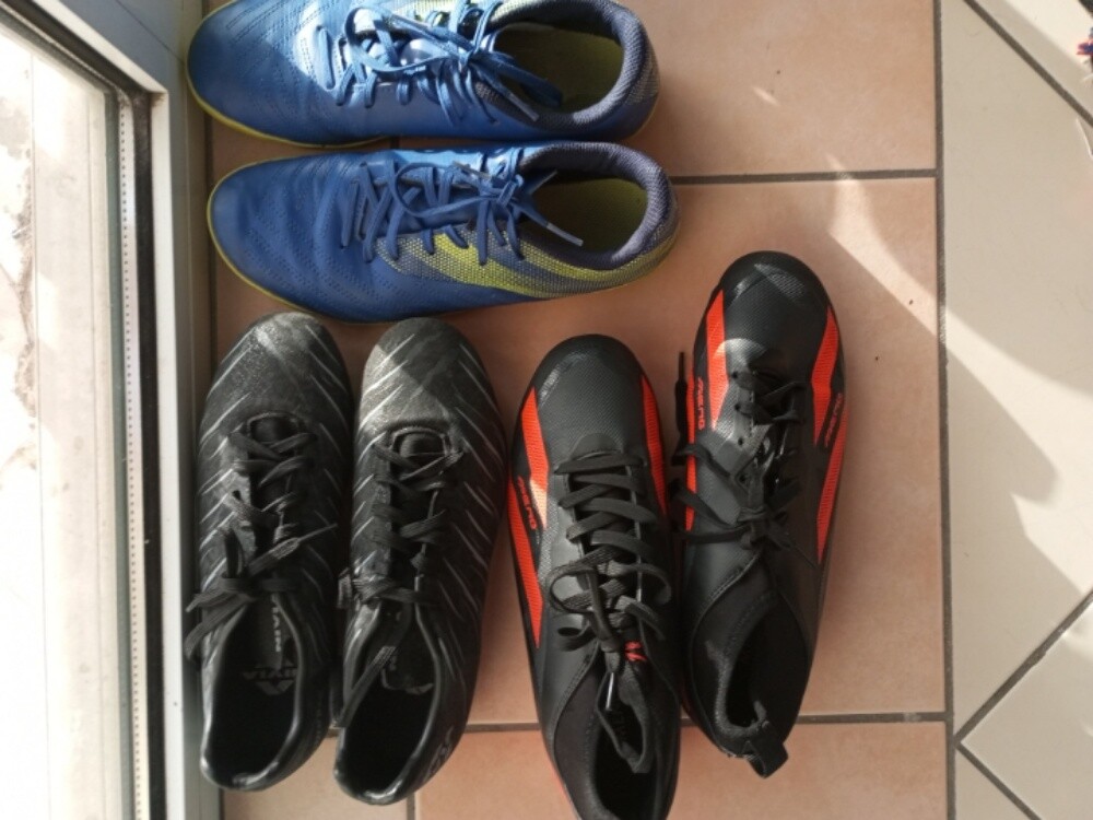 3 Football Boots Nivia,Kipsta,Meng - 1