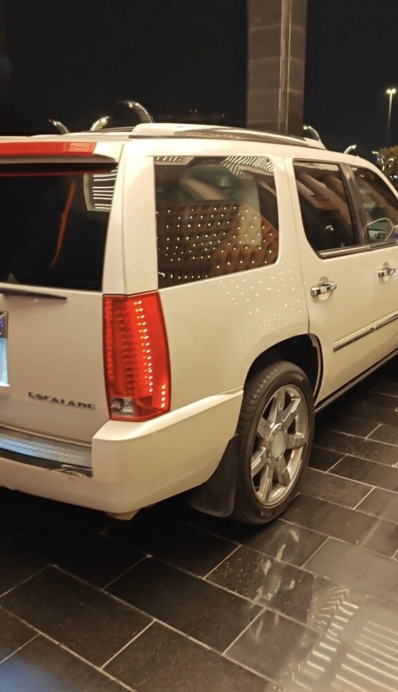 Cadillac Escalade 2011 - 6