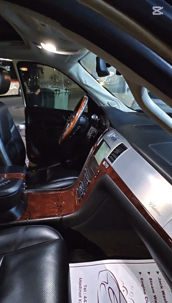 Cadillac Escalade 2011 - 19