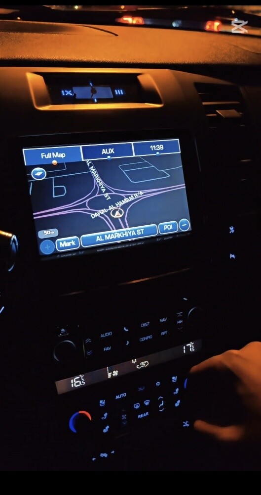 Cadillac Escalade 2011 - 18