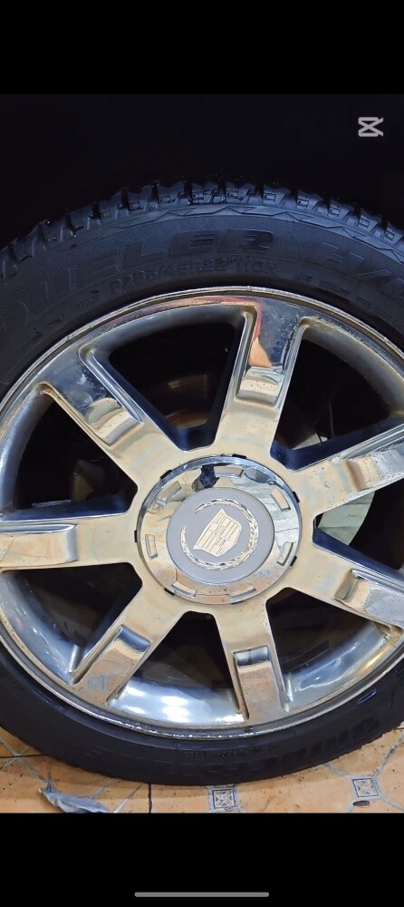 Cadillac Escalade 2011 - 30