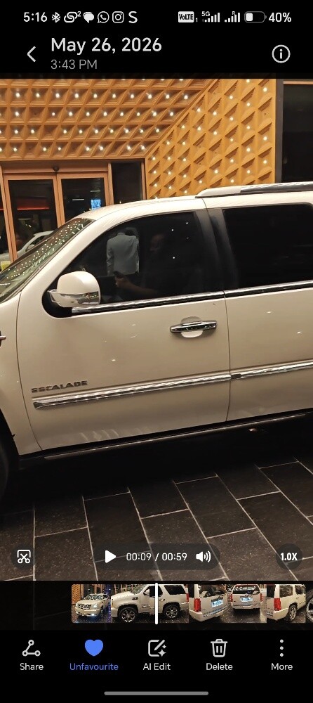 Cadillac Escalade 2011 - 14