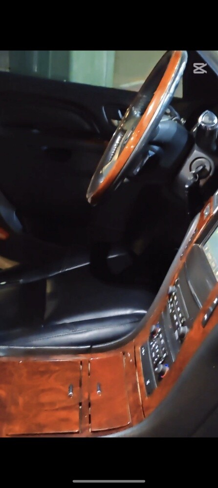 Cadillac Escalade 2011 - 29
