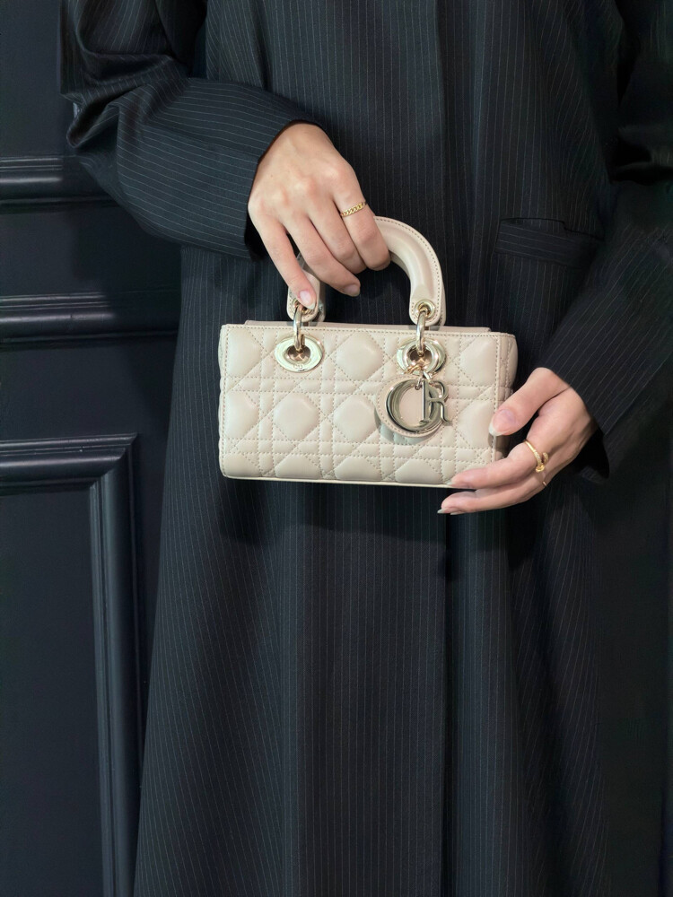 DR Lady D-Joy Micro Bag Latte - 1
