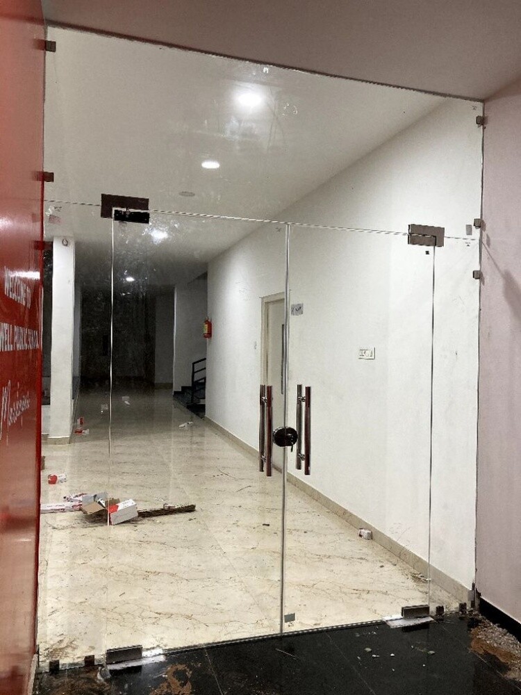حدادة و زجاج - 11