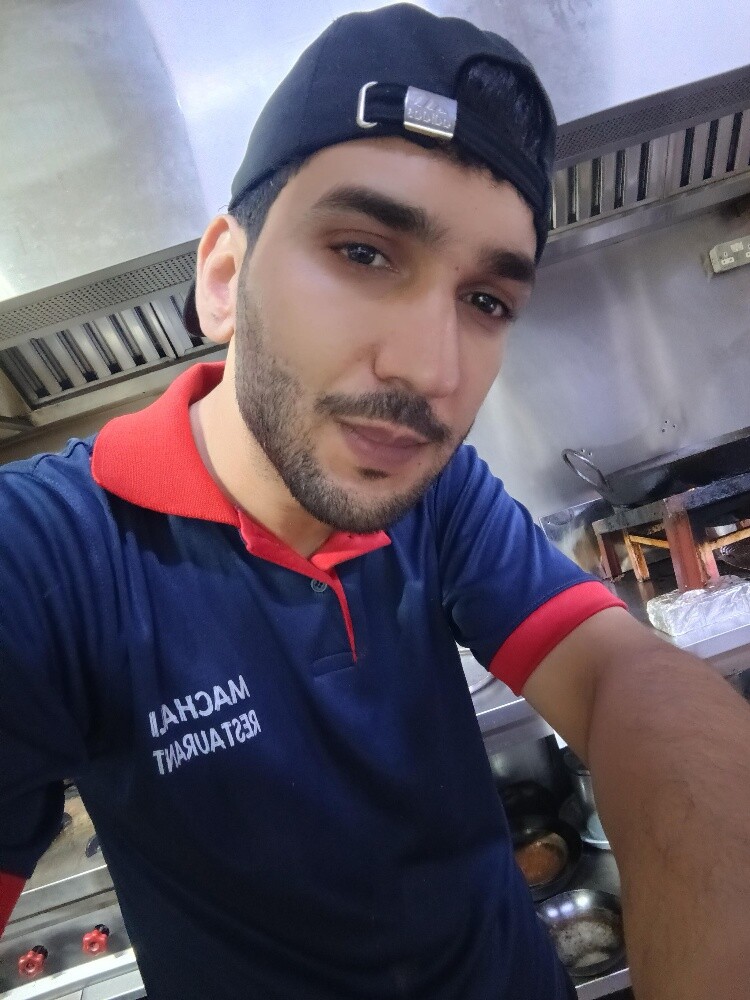 I'm looking job chef - 1