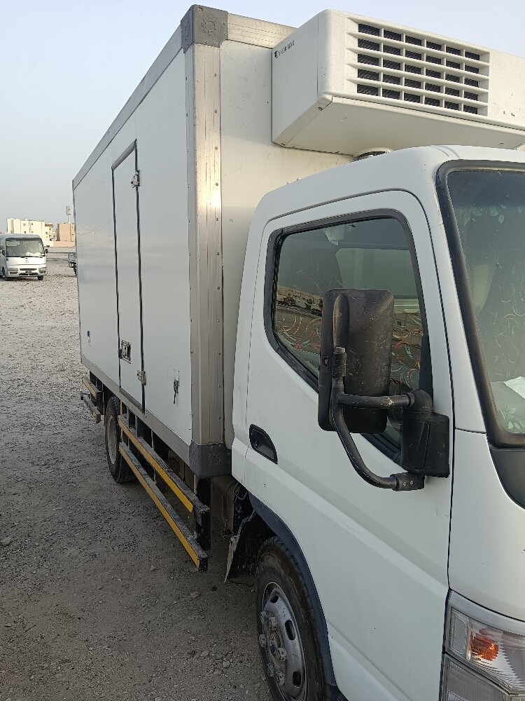 MITSUBISHI cantar 2016 model - 2