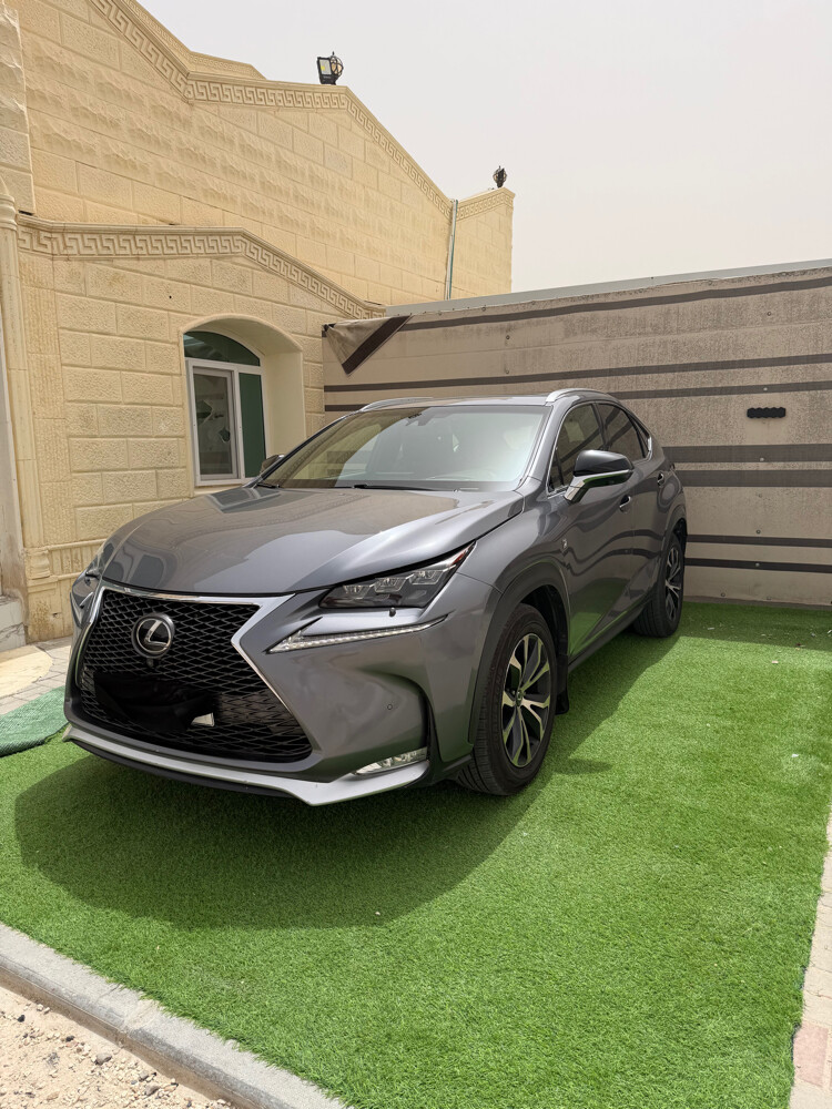 2015 Lexus 200TF Sport - 1