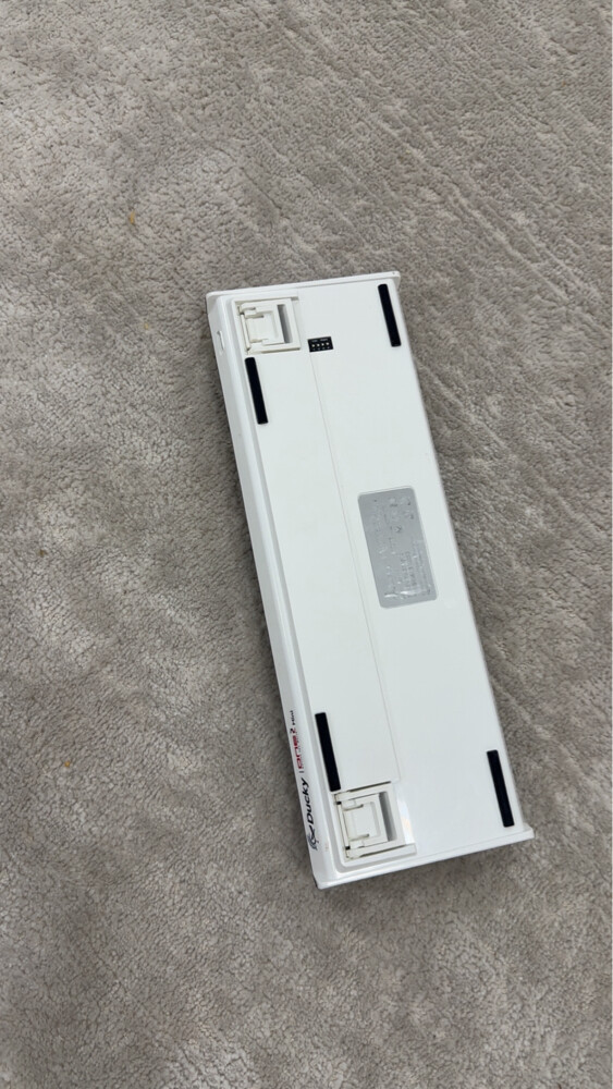 ducky one 2 mini - 2