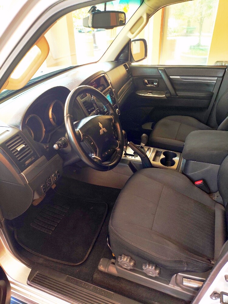 MITSUBISHI PAJERO GLS V6 3.5L, 4WD - 2