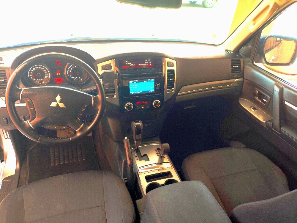 MITSUBISHI PAJERO GLS V6 3.5L, 4WD - 3