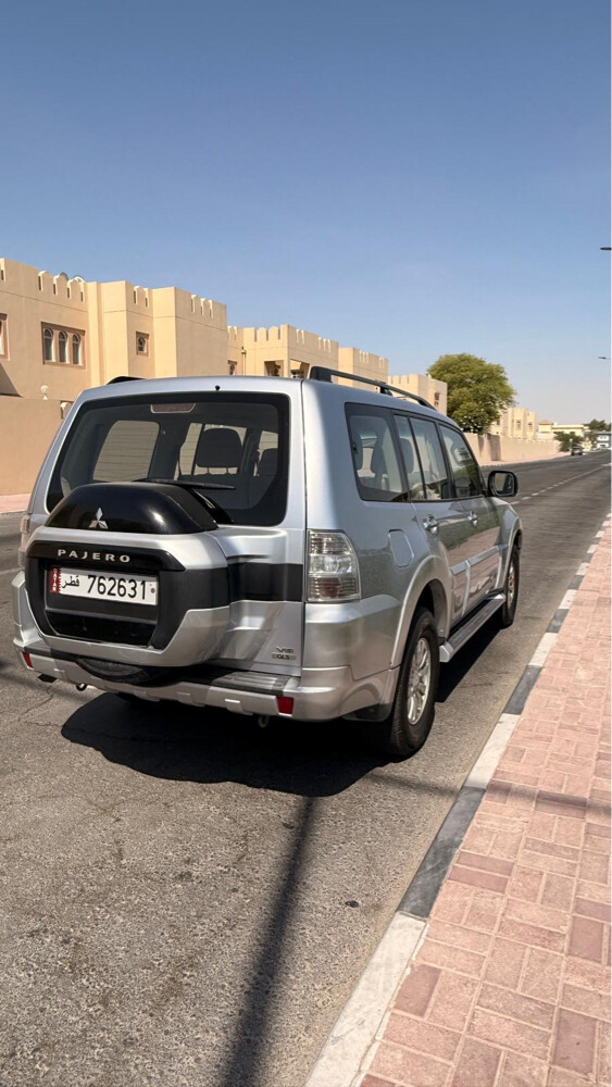 Mitsubishi Pajero 2015 - 2