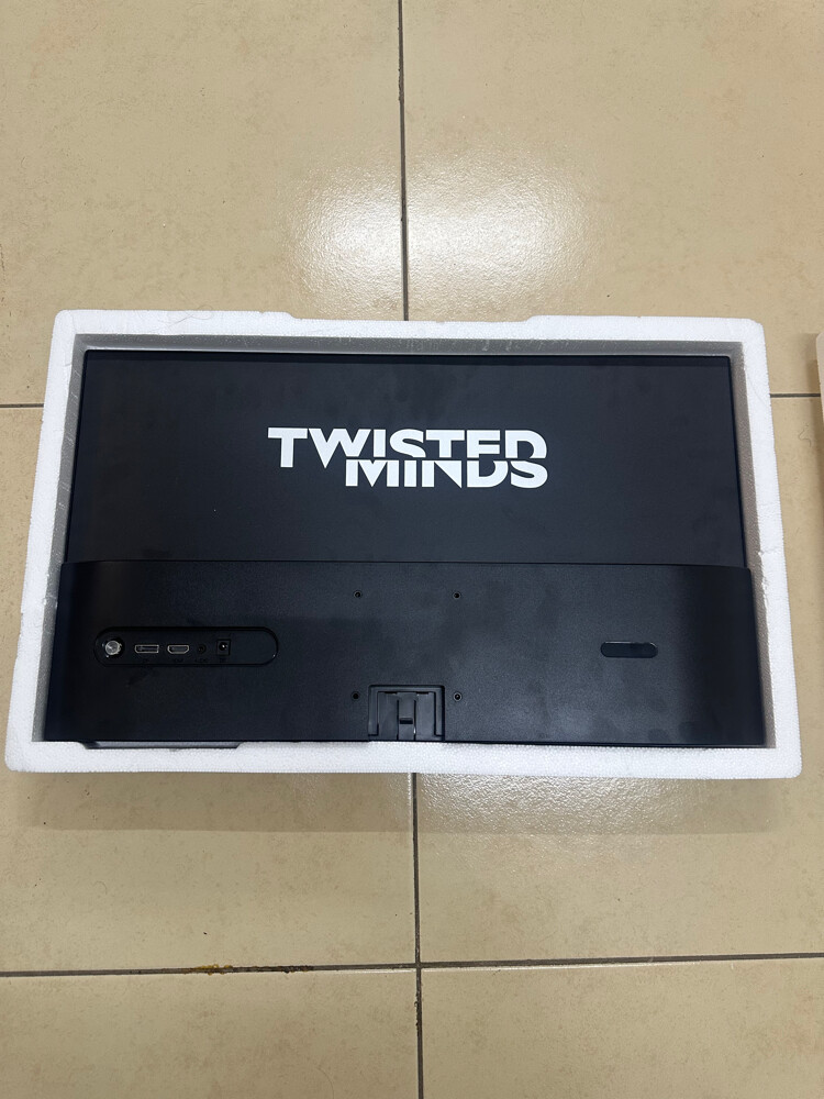 twisted minds gaming monitor - 3