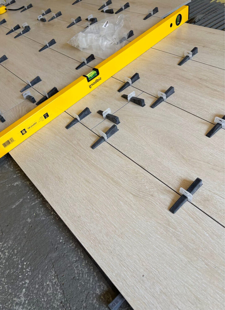 ceramic tile installer  - 23
