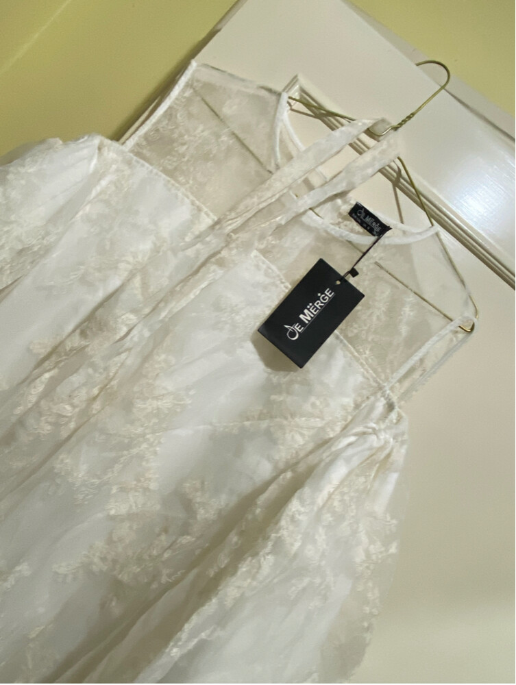 dresses  - 20