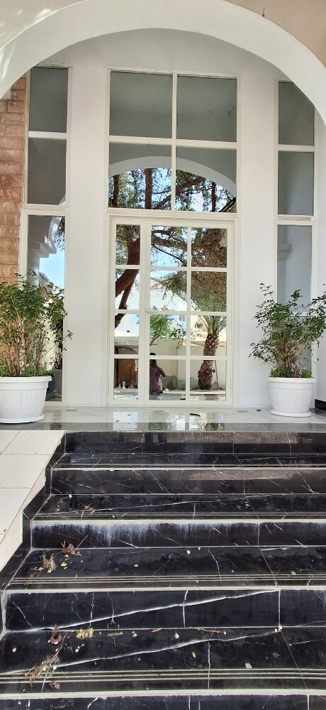 call me 70240238 - 3